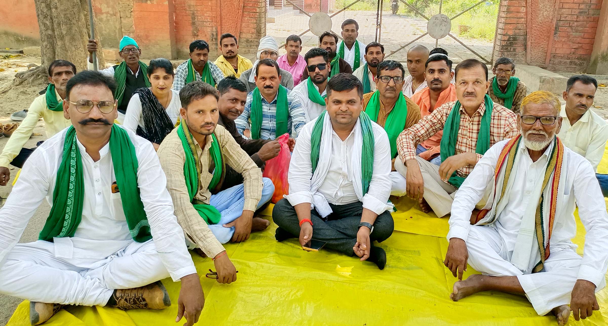 उत्तम सिंह युवा जिलाध्यक्ष व निशा को महिला प्रकोष्ठ की सौंपी जिम्मेदारी उत्तम सिंह युवा जिलाध्यक्ष व निशा को महिला प्रकोष्ठ की सौंपी जिम्मेदारी