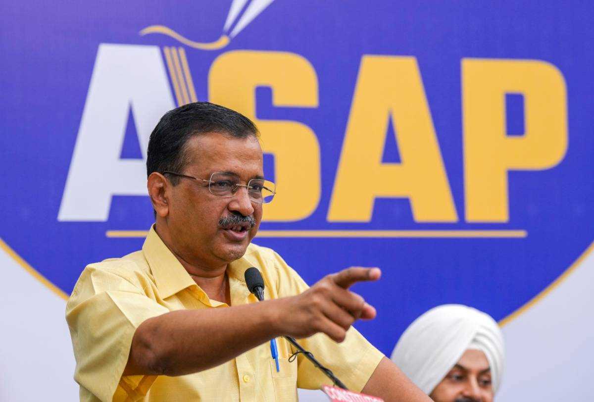 भाजपा-कांग्रेस की राजनीति हिन्दू-मुसलमान कराना : Kejriwal