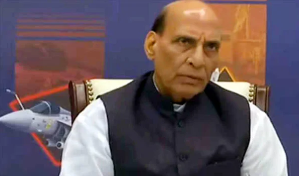 Rajnath ने प्रमुख रक्षा अध्यक्ष के साथ बैठक की
