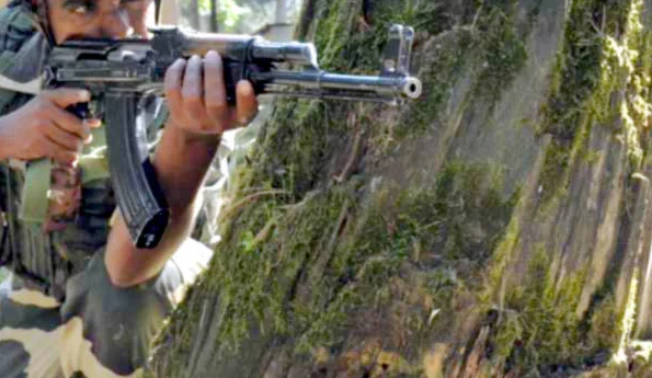 Poonch में सीमा पार से गोलाबारी में 15 निर्दाेष की मौत, 60 घायल