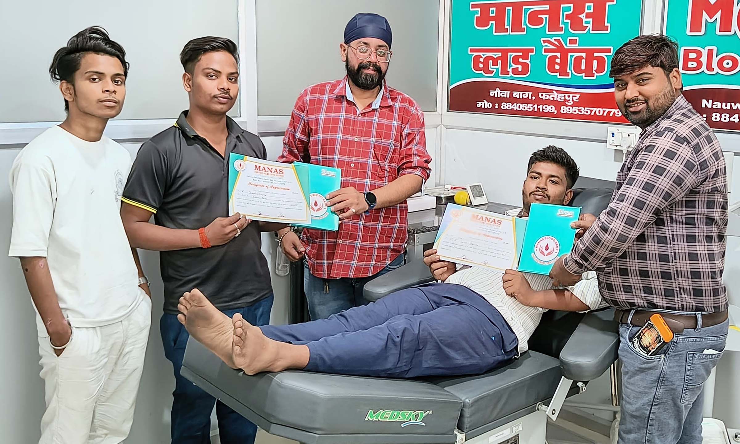 थैलीसीमिया दिवस पर लगे शिविर में नौ ने किया रक्तदान
