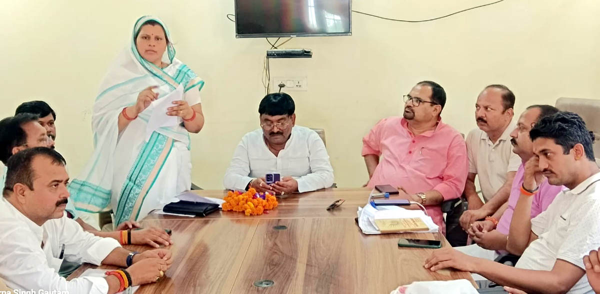 एक पेड़ मां के नाम लगाने को लेकर भाजपाईयों ने बनाई योजना