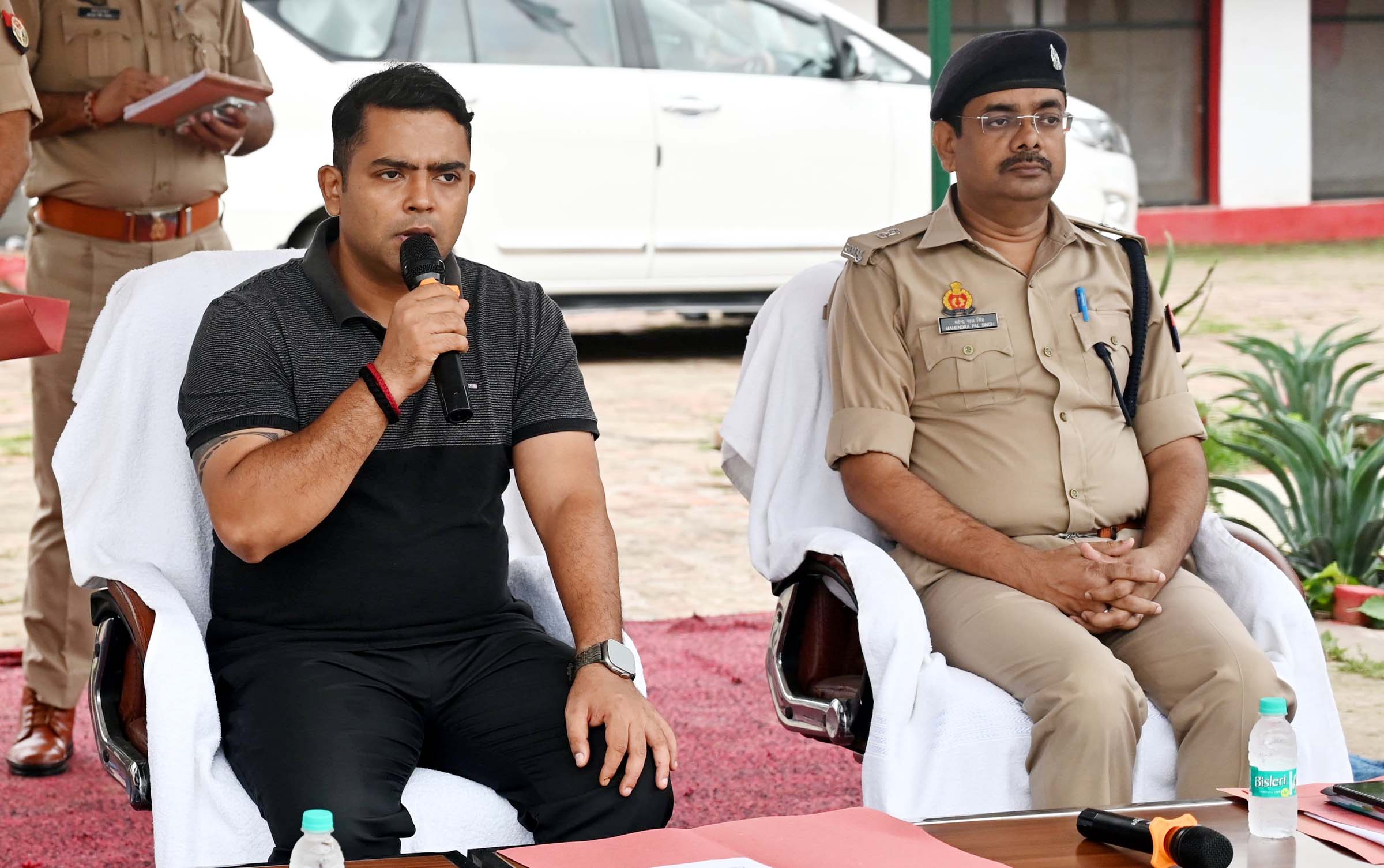 रिजर्व पुलिस लाइन में ट्रेनिंग का रहे आरक्षियों का हुआ सम्मेलन