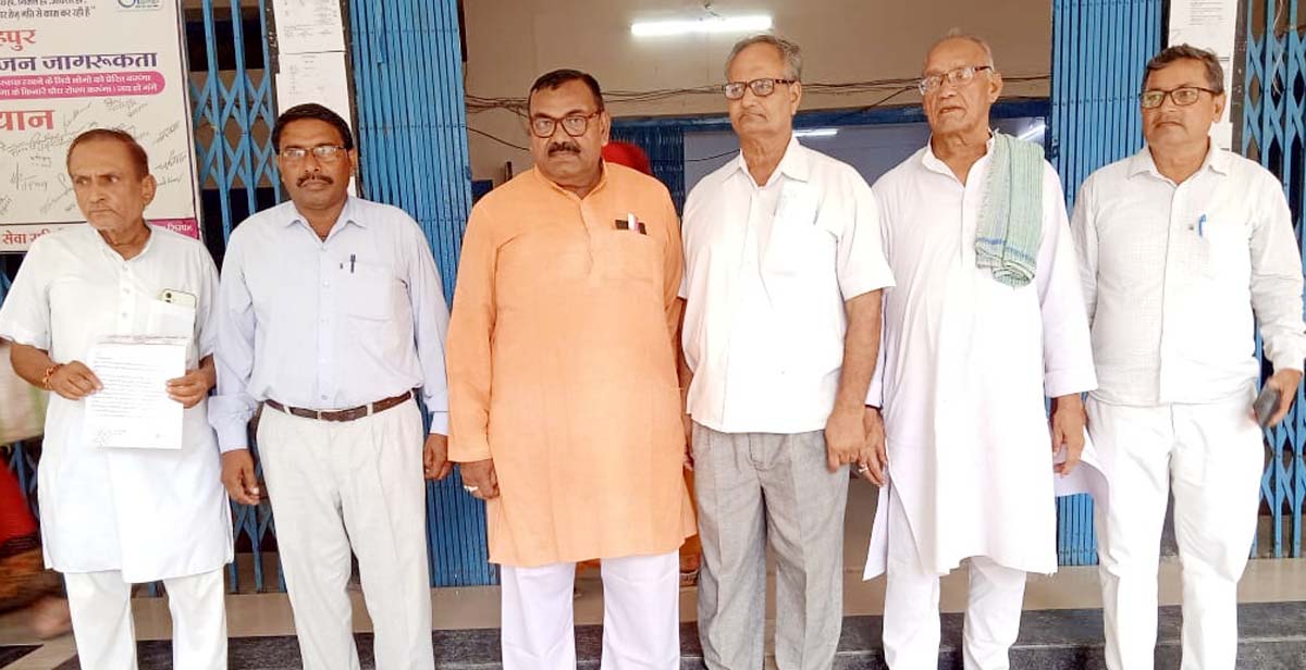  देवरी चौकी के सिपाही के खिलाफ शिक्षक संघ ने खोला मोर्चा