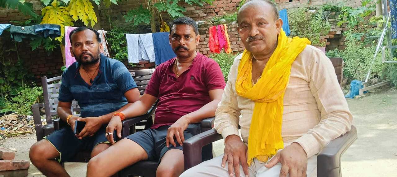शोकाकुल परिवार से मिले यादव महासभा के प्रदेश संयोजक बंधाया ढांढस