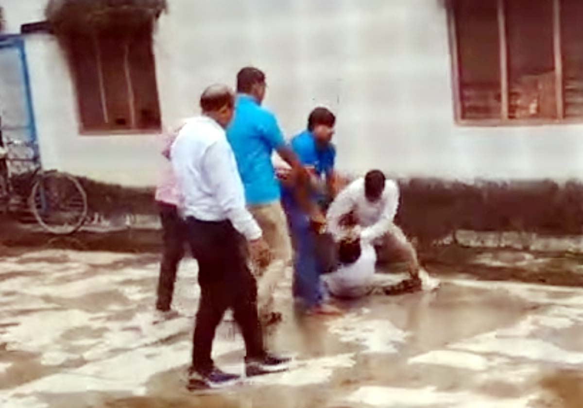 निचली गंगा नहर का चतुर्थ उपखण्ड कार्यालय बना अखाड़ा