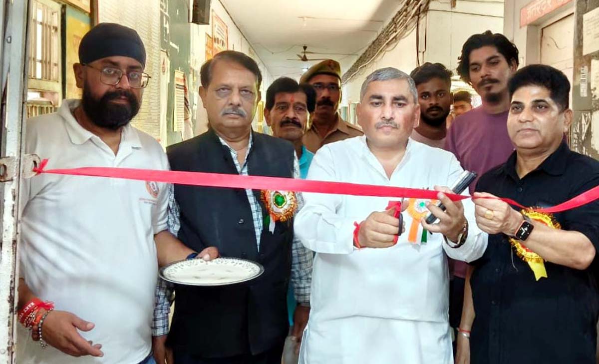 32 लोगों ने स्वैच्छिक रक्तदान कर वीर सपूतों को किया नमन