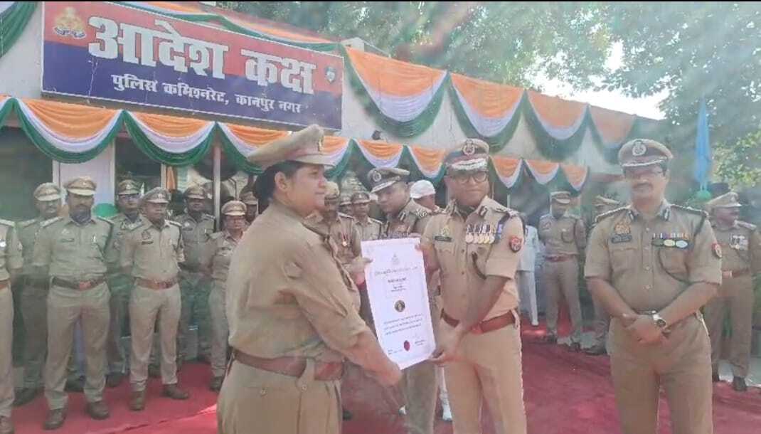 बुलेटरानी’ को डीजीपी स्वर्ण पदक, कानपुर महिला थाना प्रभारी बनीं