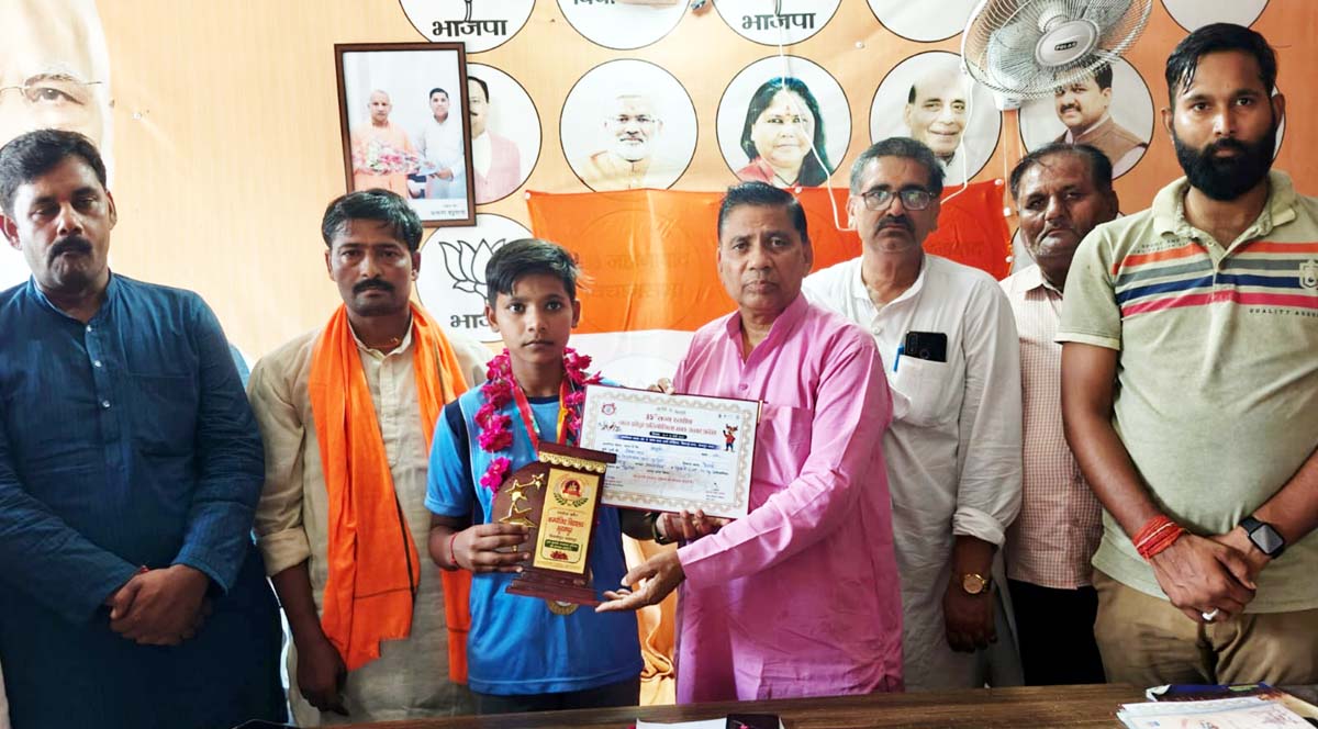 13 वर्षीय पहलवान आयुषी ने राष्ट्रीय व अंतर्राष्ट्रीय कुश्ती प्रतियोगिता में लिया भाग