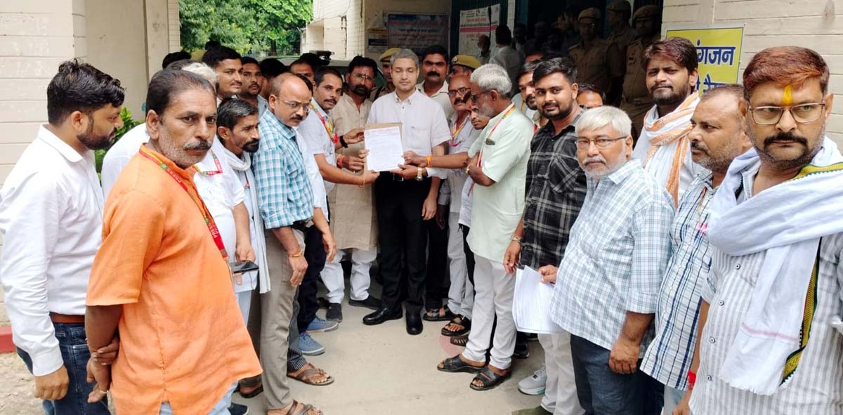सीएम को भेजा ज्ञापन, ग्रामीणांचल के पत्रकार पत्रकारिता की रीढ़: केके तिवारी