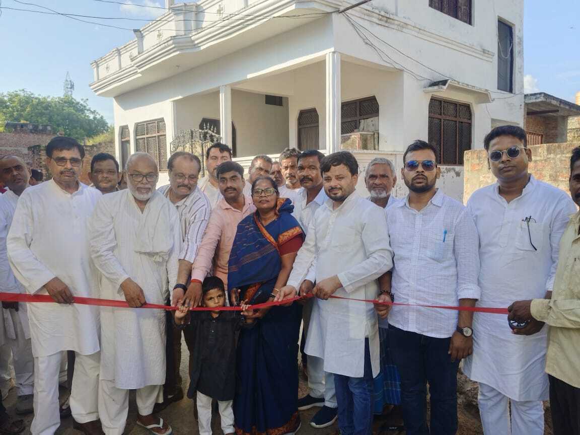 विधायक ऊषा मौर्य ने दी गौंती व कोरका वासियों को सीसी मार्ग की सौगात