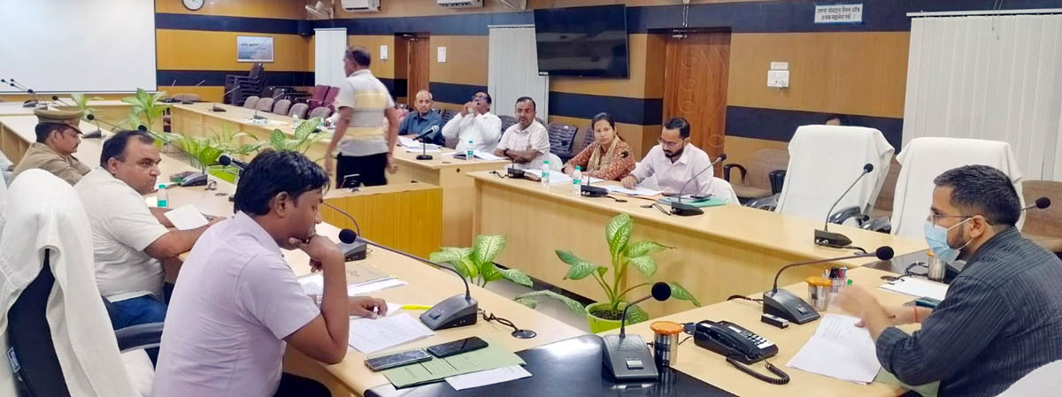 बाल एवं किशोर श्रमिकों को सरकार की योजनाओ में जोड़ा जाए