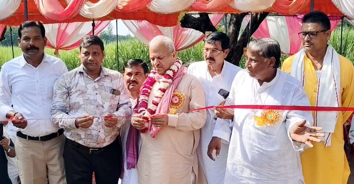 सांसद ने 59 वें दंगल का फीता काटकर किया शुभारंभ, दिखाए दांव-पेंच