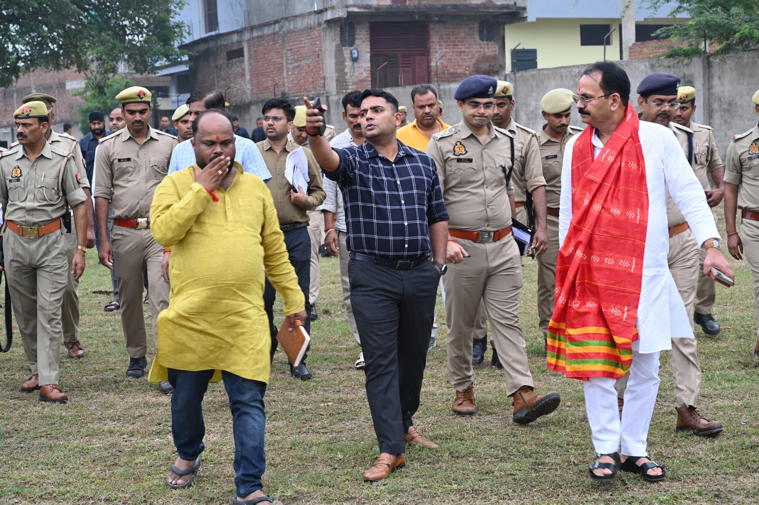 श्री जगन्नाथ मंदिर भूमि पूजन की तैयारियों का प्रशासन ने लिया जायजा