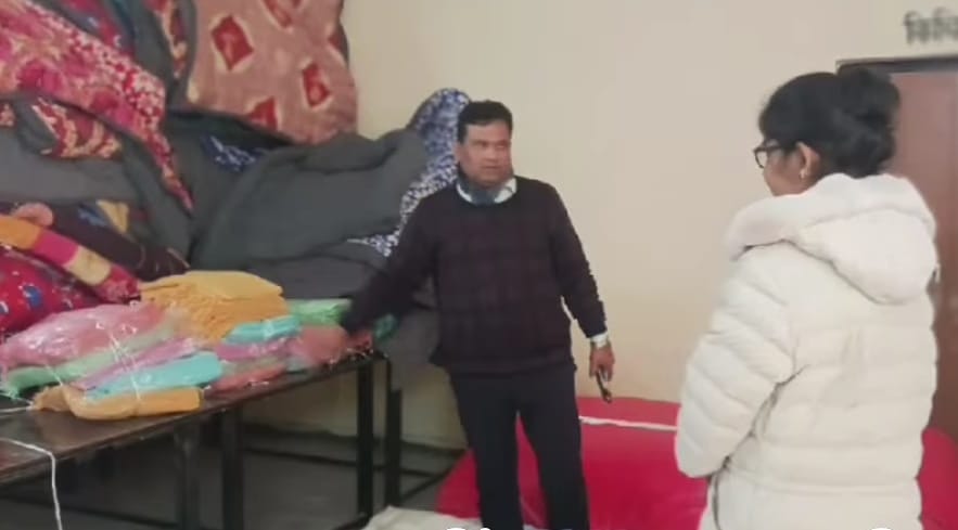 कस्तूरबा गांधी बालिका आवासीय विद्यालय का एसडीएम ने किया निरीक्षण