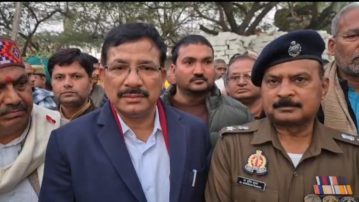 सुशासन की मिसाल: गांव की गलियों में उतरा प्रशासन, नूरपुर में खुद सुनी जनता की आवाज