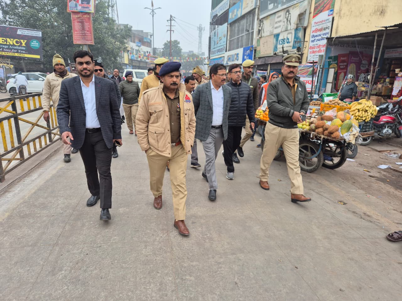 उरई को जाम से मिलेगी राहत, डीएम–एसपी ने किया शहर का स्थलीय निरीक्षण