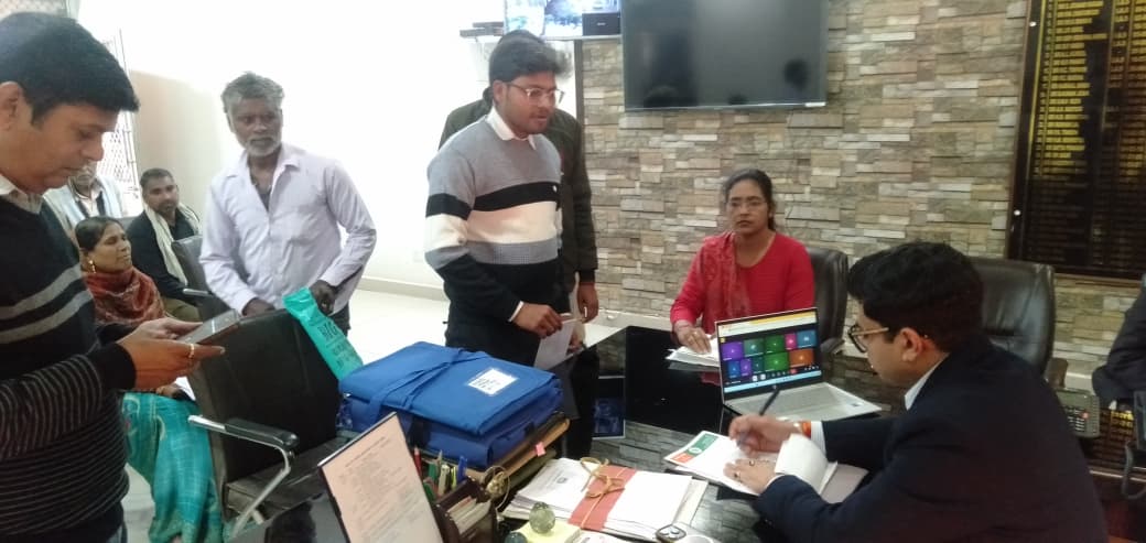 जिलाधिकारी ने जनसुनवाई में सुनी 89 शिकायतें, अधिकांश का मौके पर निस्तारण