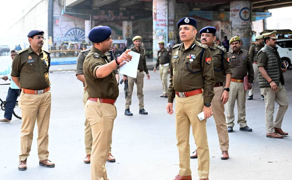 डीएम-एसपी समेत सभी सीओ के साथ की बिंदुवार समीक्षा, तैयारियों का लिया जायजा