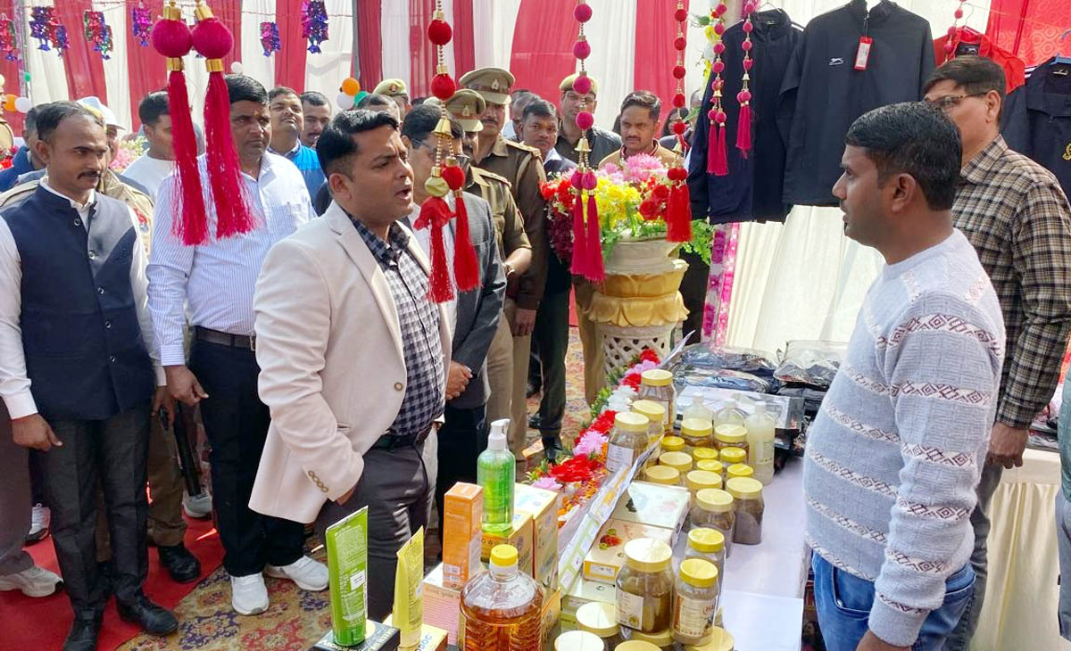 सेनानायक ने क्वार्टर गार्द पर की विधि-विधान से पूजा-अर्चना, 56 वां स्थापना