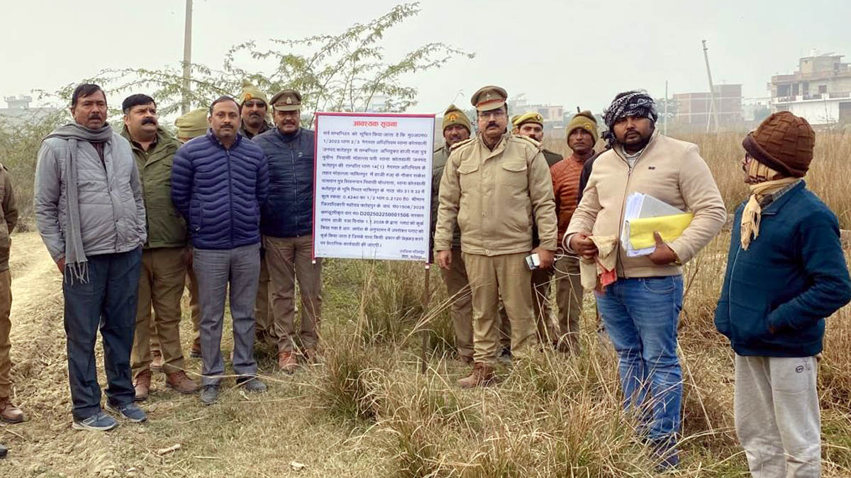 हाजी रजा के ऊपर एक दर्जन से अधिक दर्ज हैं आपराधिक मुकदमें