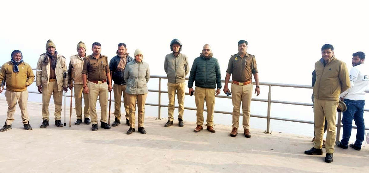 पुलिस की सतर्क निगरानी के बीच हुआ गंगा स्नान, अन्य लघु खबरों के साथ