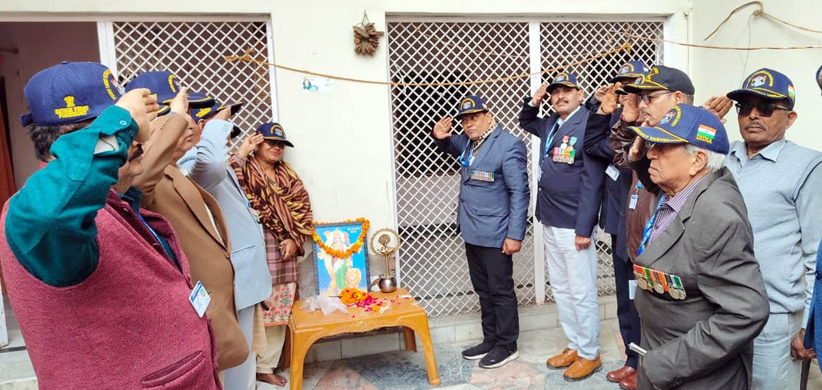 सेना दिवस पर कार्यक्रम का किया आयोजन, शहीद जवानों को दी श्रद्धांजलि