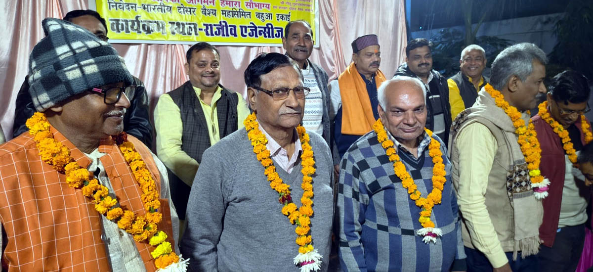 वृद्धजनों का सम्मान कर सामाजिक उत्थान के लिए प्राप्त किया आशीर्वाद