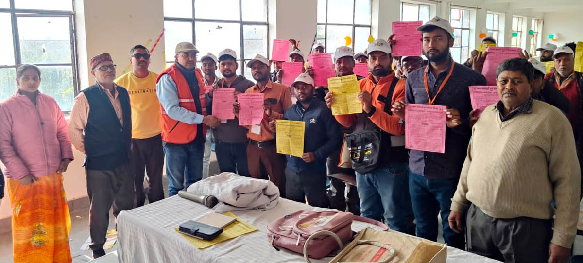  कौशल व उद्यमिता विकास प्रशिक्षण में पहुंचे रेडक्रास चेयरमैन