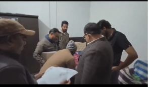  इंडिया लॉज में छापेमारी, अश्लील वीडियो की जांच