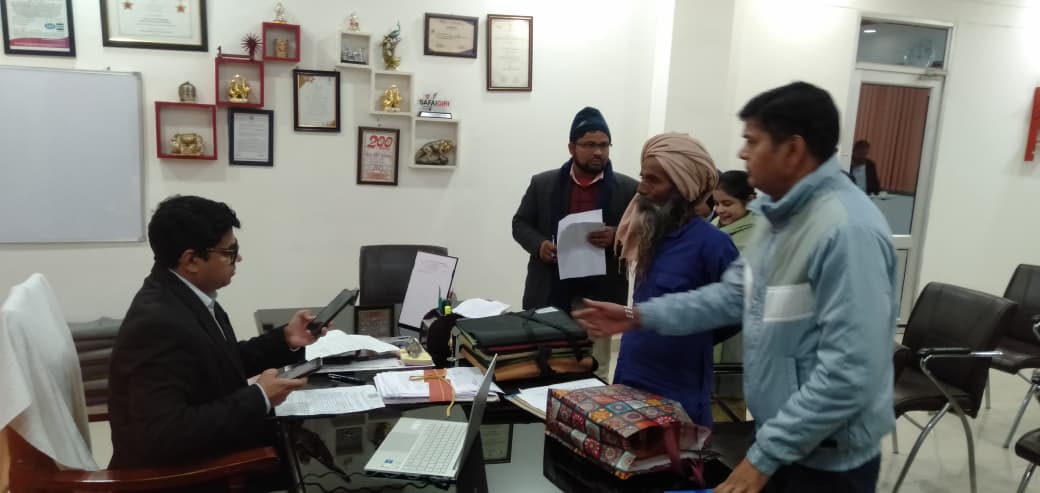 जनसुनवाई में जिलाधिकारी ने सुनी जनता की समस्याएं