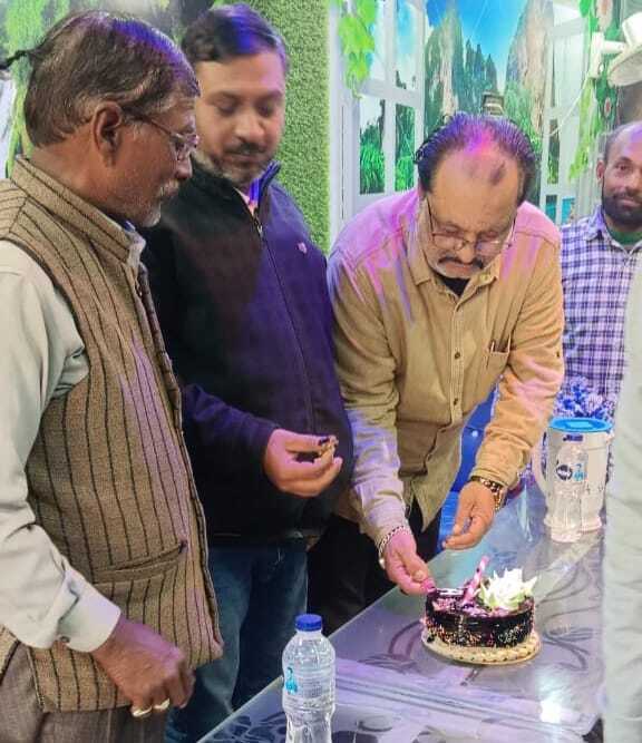 सीजेए के राष्ट्रीय महासचिव शीबू खान का सादगी से मनाया गया जन्मदिन