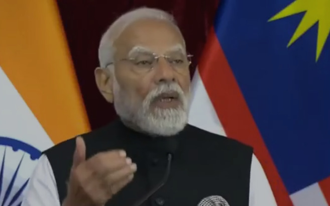 रक्षा और आतंकवाद के खिलाफ सहयोग को मिलेगी नई मजबूती,पीएम की मलेशिया यात्रा