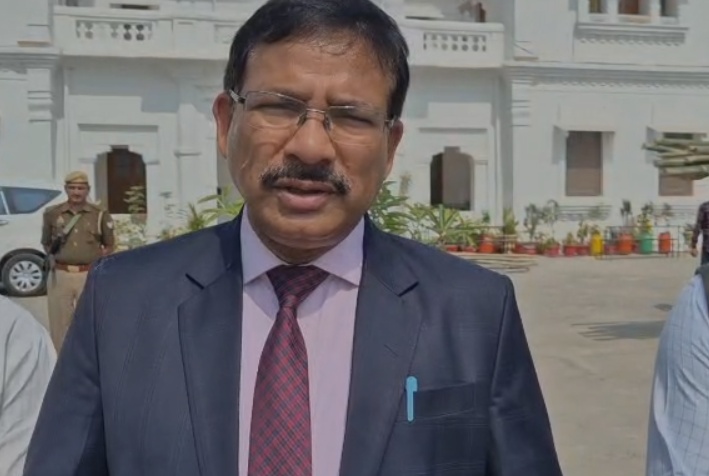  इंदिरा स्टेडियम उरई तरणताल के सौंदर्यीकरण कार्य अंतिम चरण में