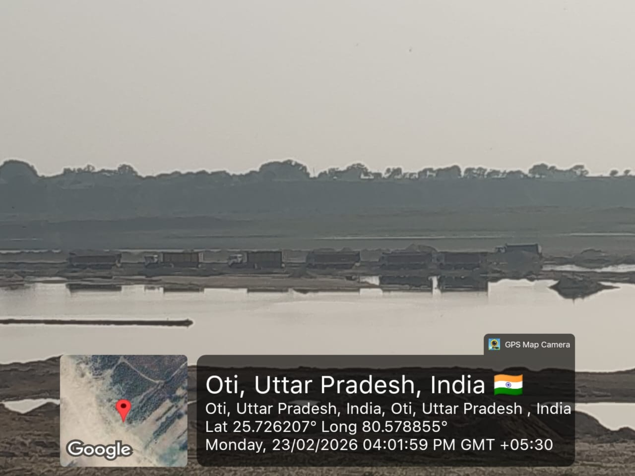 कोर्रा खंड संख्या – 02 में जलधारा रोककर धड़ल्ले से मोरंग खनन