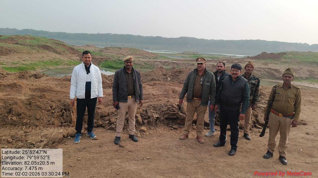 रात्रिकालीन अवैध खनन पर बड़ी कार्रवाई, पोकलेन मशीन व वाहन जब्त