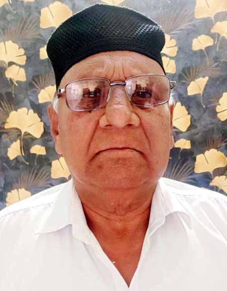 ईदगाह व मस्जिदों में ही अदा करें नमाज: अख्तर शाही