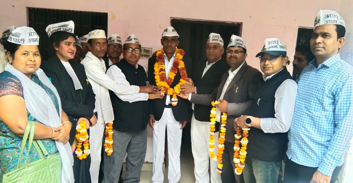 धर्म व जाति की राजनीति से ऊपर उठकर कार्य करती है आप: श्रीराम