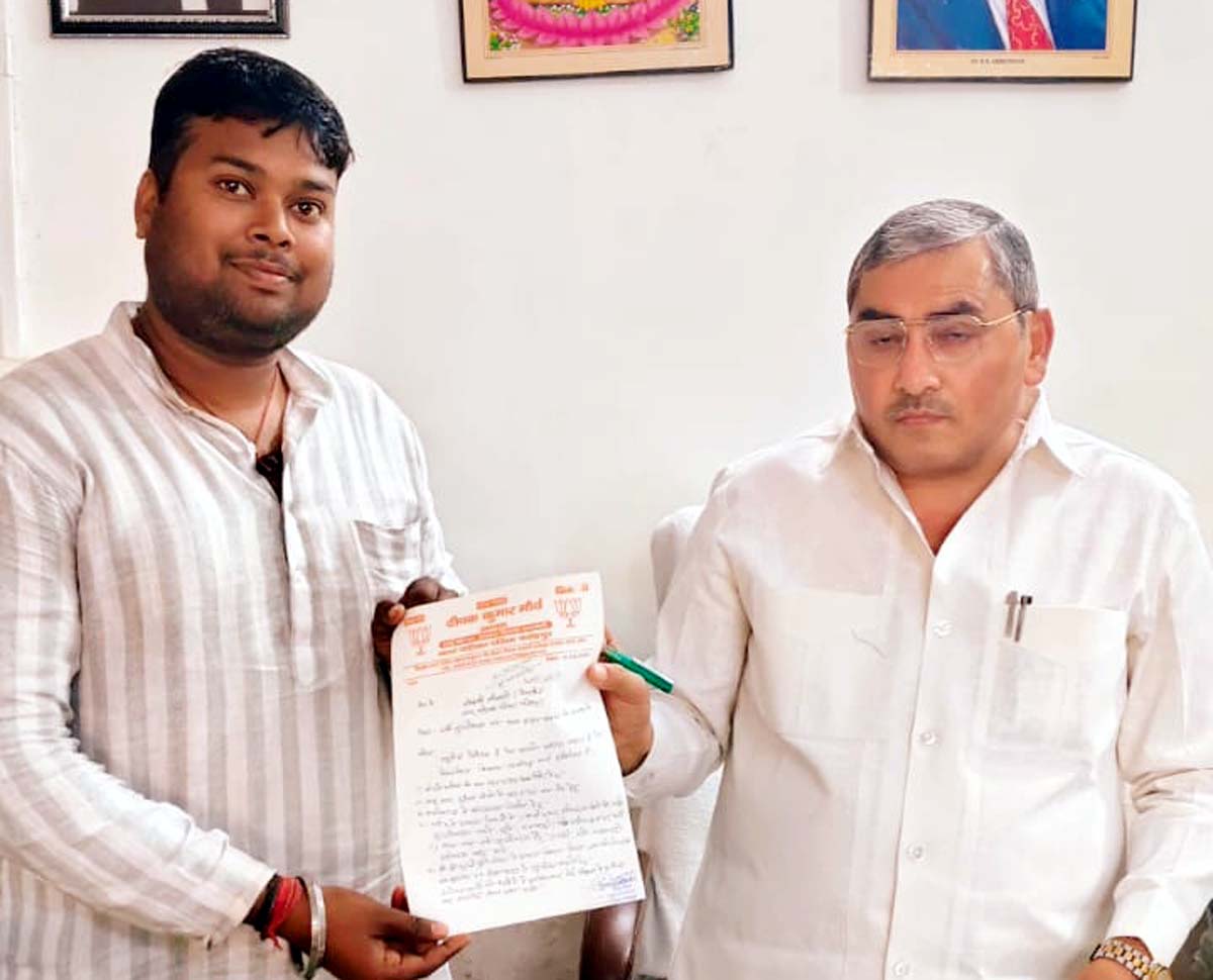 मांगों को बोर्ड बैठक के एजेंटे में शामिल कराने की मांग