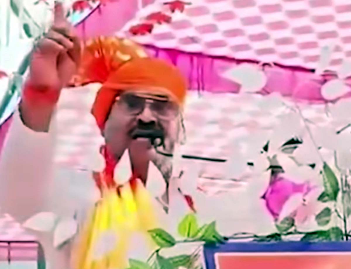 ईद के दिन खेलेंगे खून की होली, पूर्व जिलाध्यक्ष के विवाद फैलाने वाले बोल