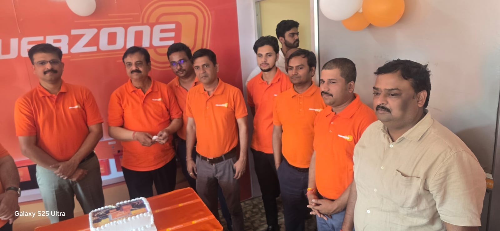 पावर जोन बैटरी थोक विक्रेता,चरन डिस्ट्रीब्यूटर का हुआ उद्घाटन