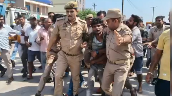 चौरसी मोड़ पर नंदी जी की मूर्ति क्षतिग्रस्त, आरोपी हिरासत में