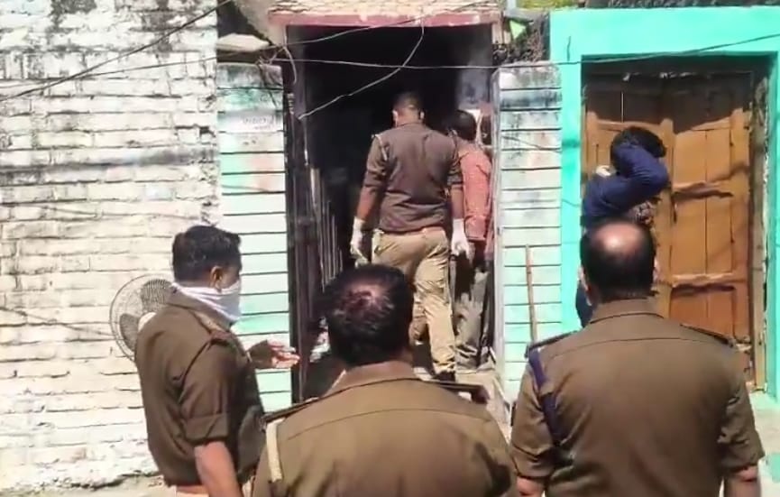 बंद मकान से मिला सफाईकर्मी का सड़ा शव, चार दिन बाद बदबू से चला पता