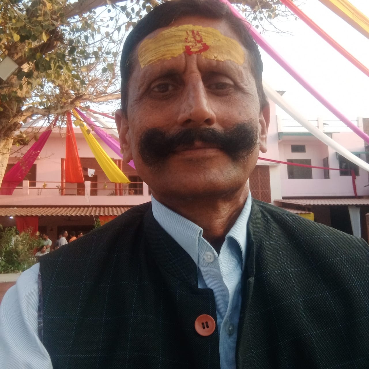 20 दिनों से जौहरपुर चंदौखी डेरा की विद्युत सप्लाई बंद