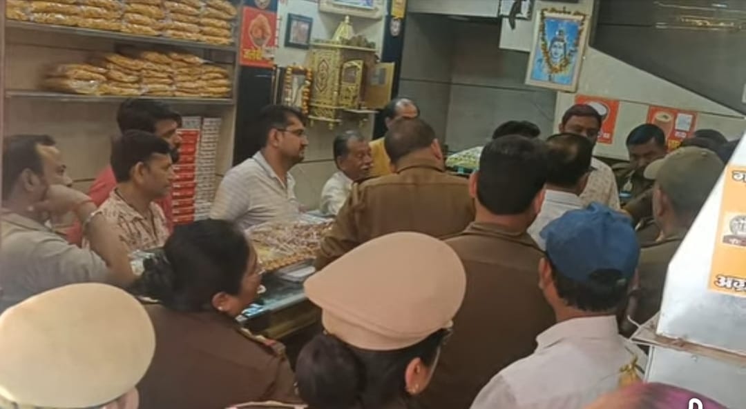 प्रसाद खाने के बाद बच्चों की तबीयत बिगड़ी, खाद्य विभाग ने भरे सैंपल