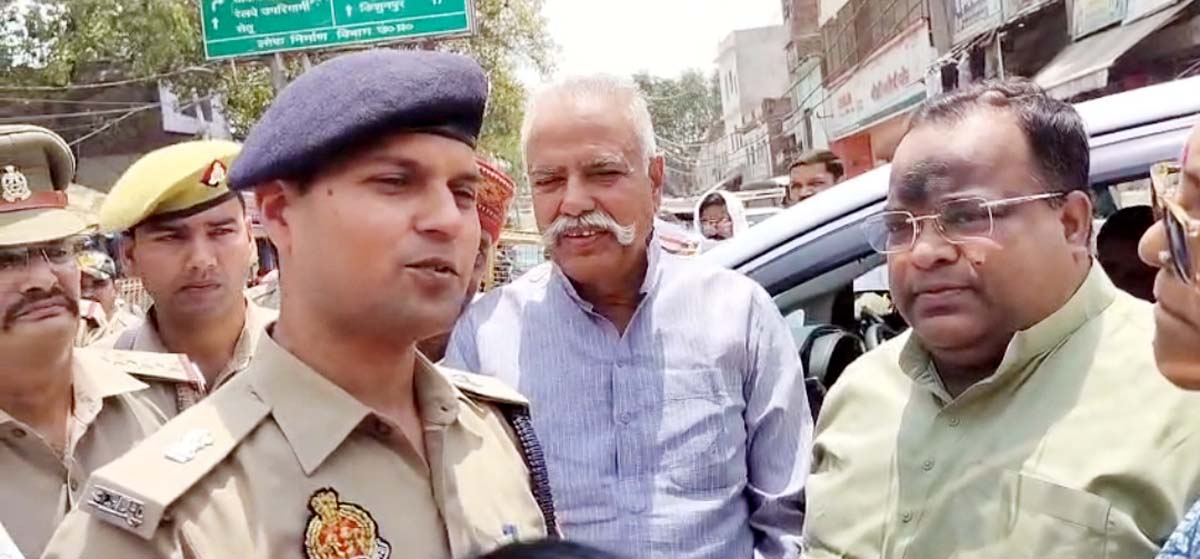 दुष्कर्म पीड़िता से मिलने निकले भाजपाई, रास्ते में रोके गए