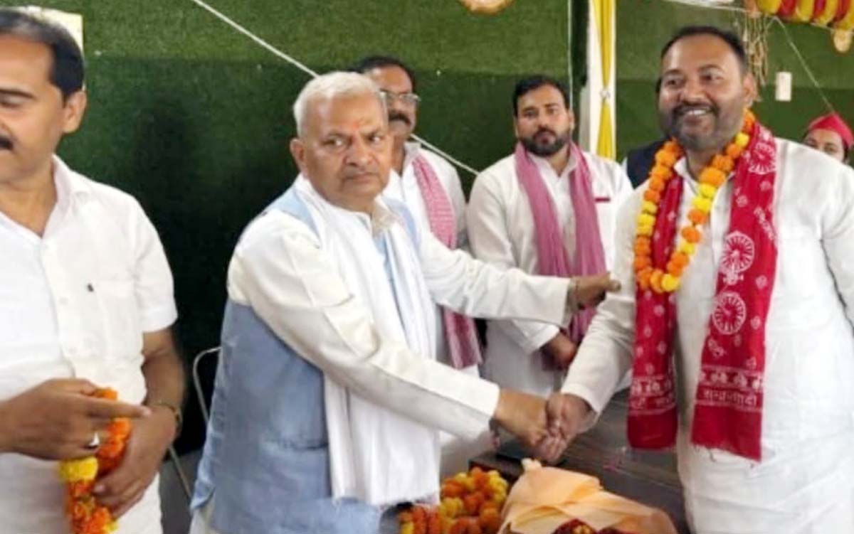 सांसद ने दोनों महापुरूषों के व्यक्तित्व पर की चर्चा, महर्षि की मनाई जयंती