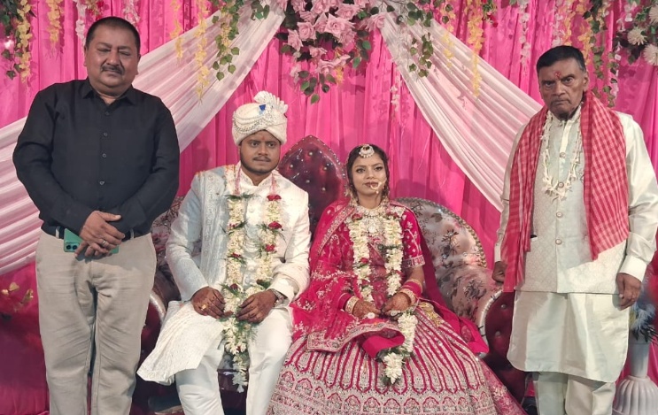 आयुष्मति अनु एवं चि० रवि परिणय सूत्र में बंधे