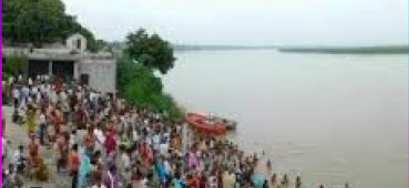 ओम घाट में मारपीट किए जाने का आरोप,चल रहा उपचार