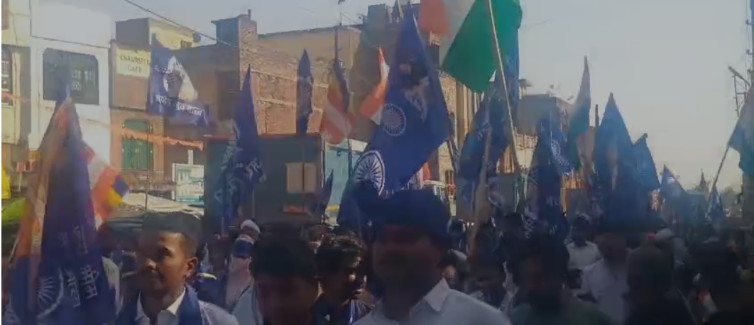 सुमेरपुर में बाबासाहेब अंबेडकर की जयंती पर भव्य जुलूस